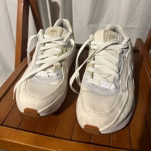 Nike Air Max LTD sz 8.5